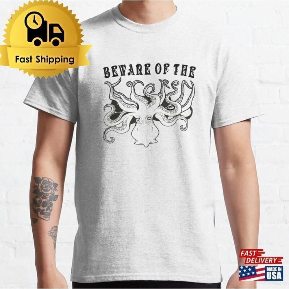 Sea Thieves Kraken Pirate Game Fan Gift Unisex T-Shirt